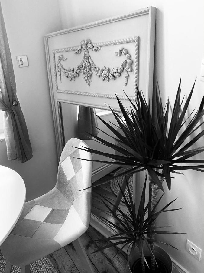 Bed and Breakfast Hypolite Avesnes-sur-Helpe Esterno foto