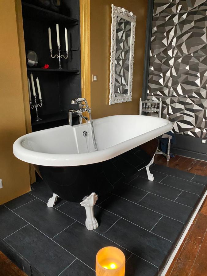 Bed and Breakfast Hypolite Avesnes-sur-Helpe Esterno foto